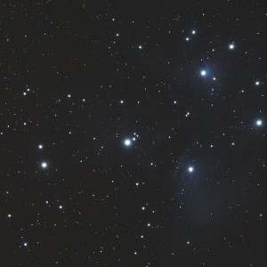 Pleiades stacked image (10 x 2 minute exposures)