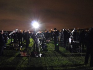 Blackheath Crowd and Telescopes 1