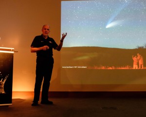 Professor Mark McCaughrean talks about previous comets